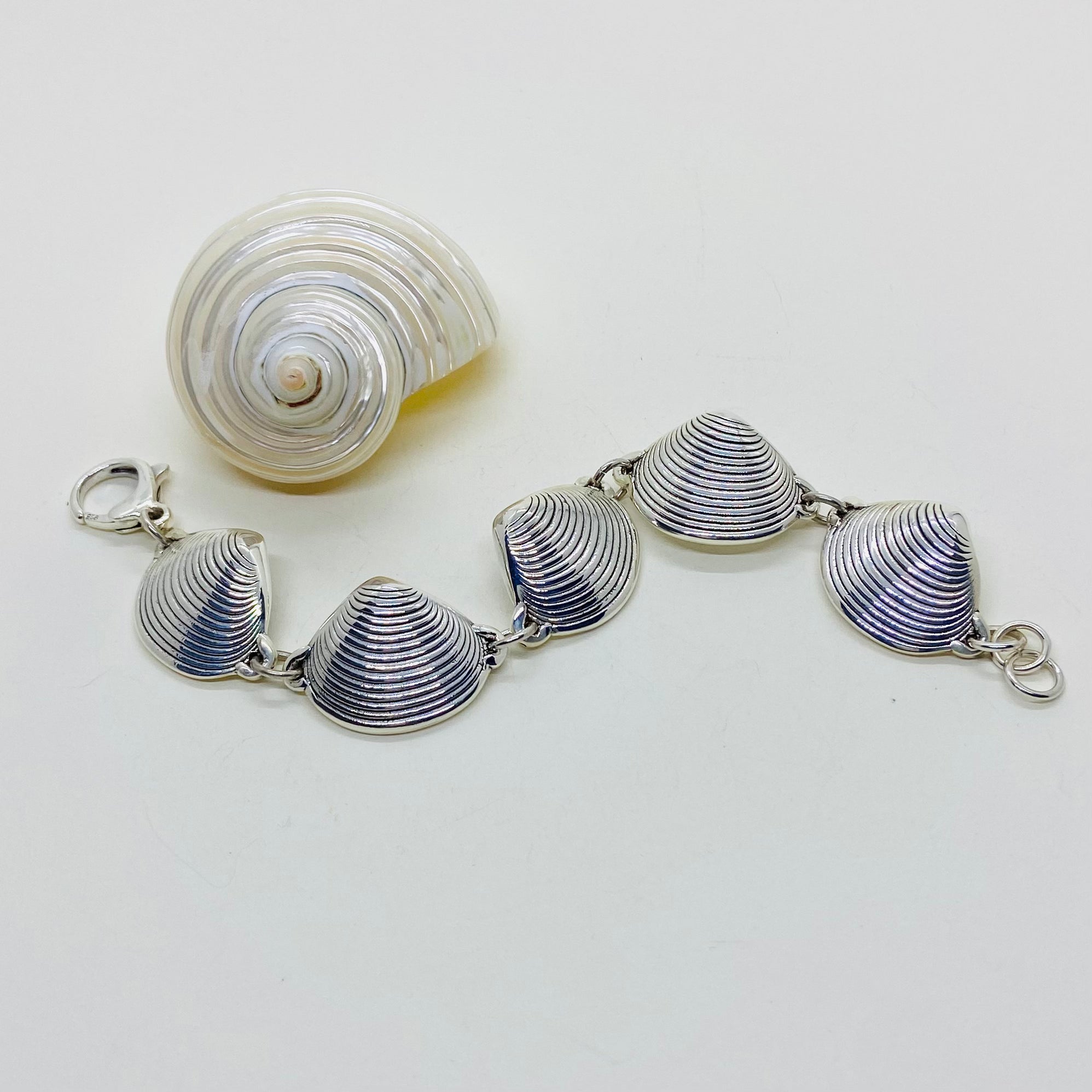 Pulseira conchas eletroformação prata 925. PS-051