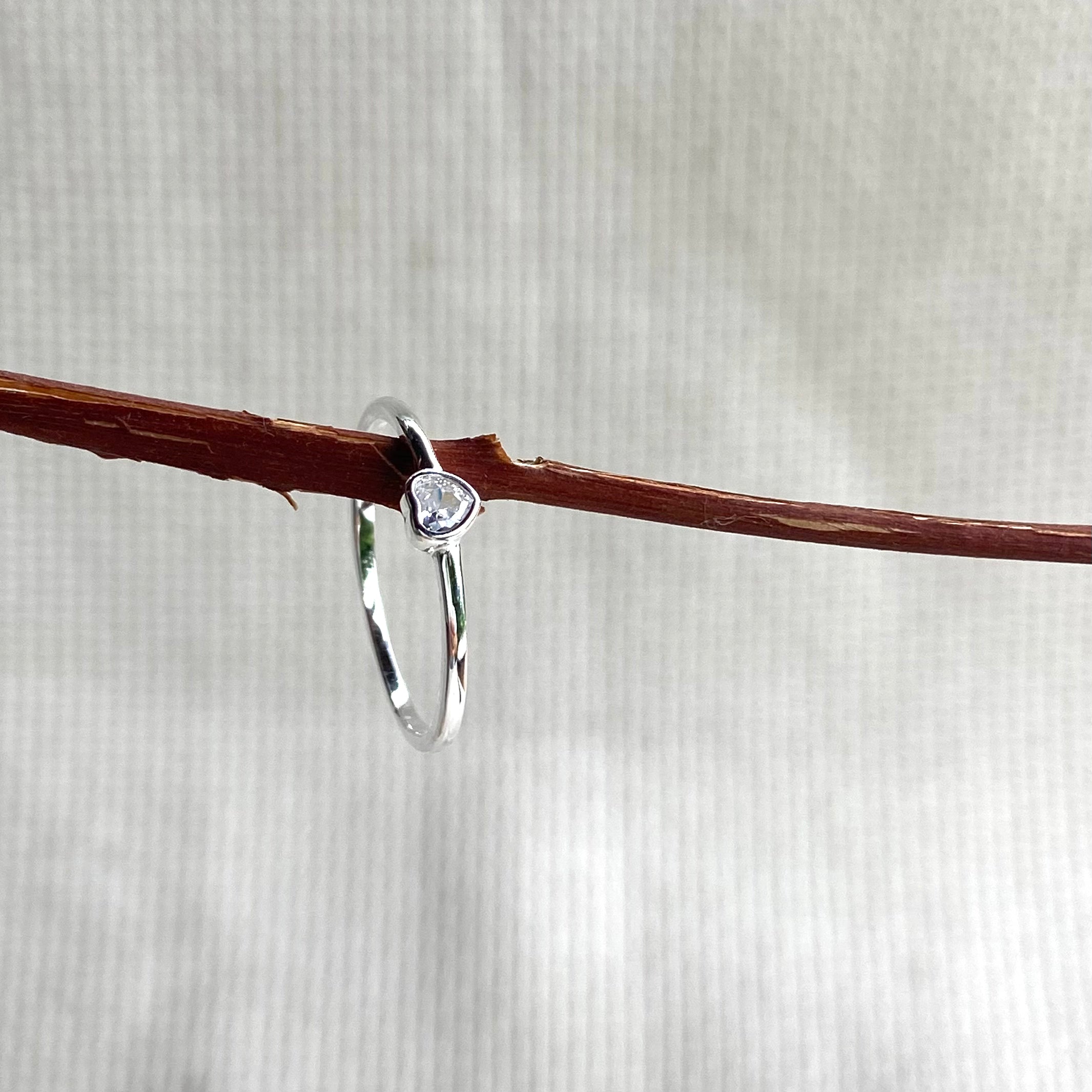 Anel Prata 925 Zircônia. AN-016