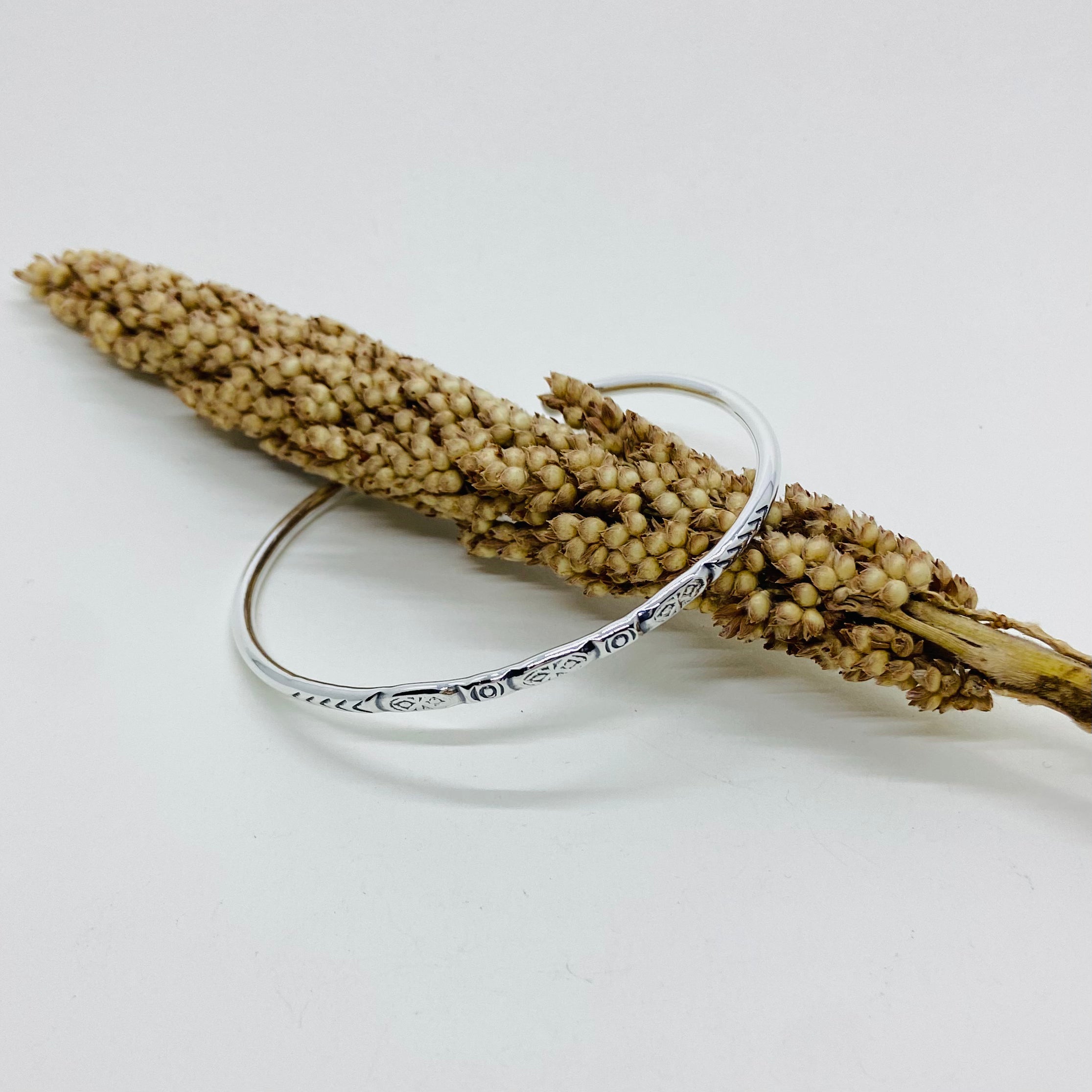 Bracelete Detalhado Prata 925. PS-086.