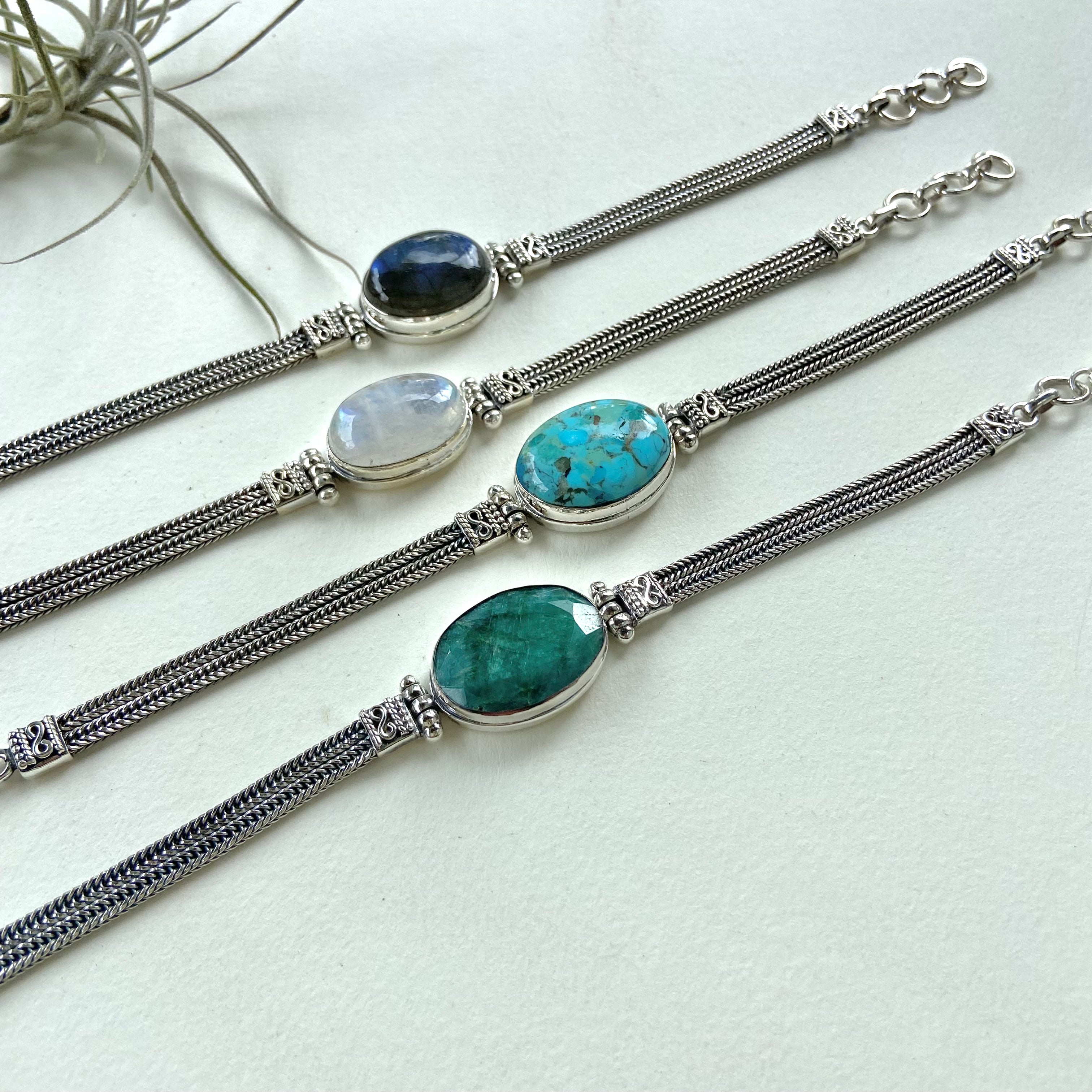 Pulseira Prata e Pedra. PS-108
