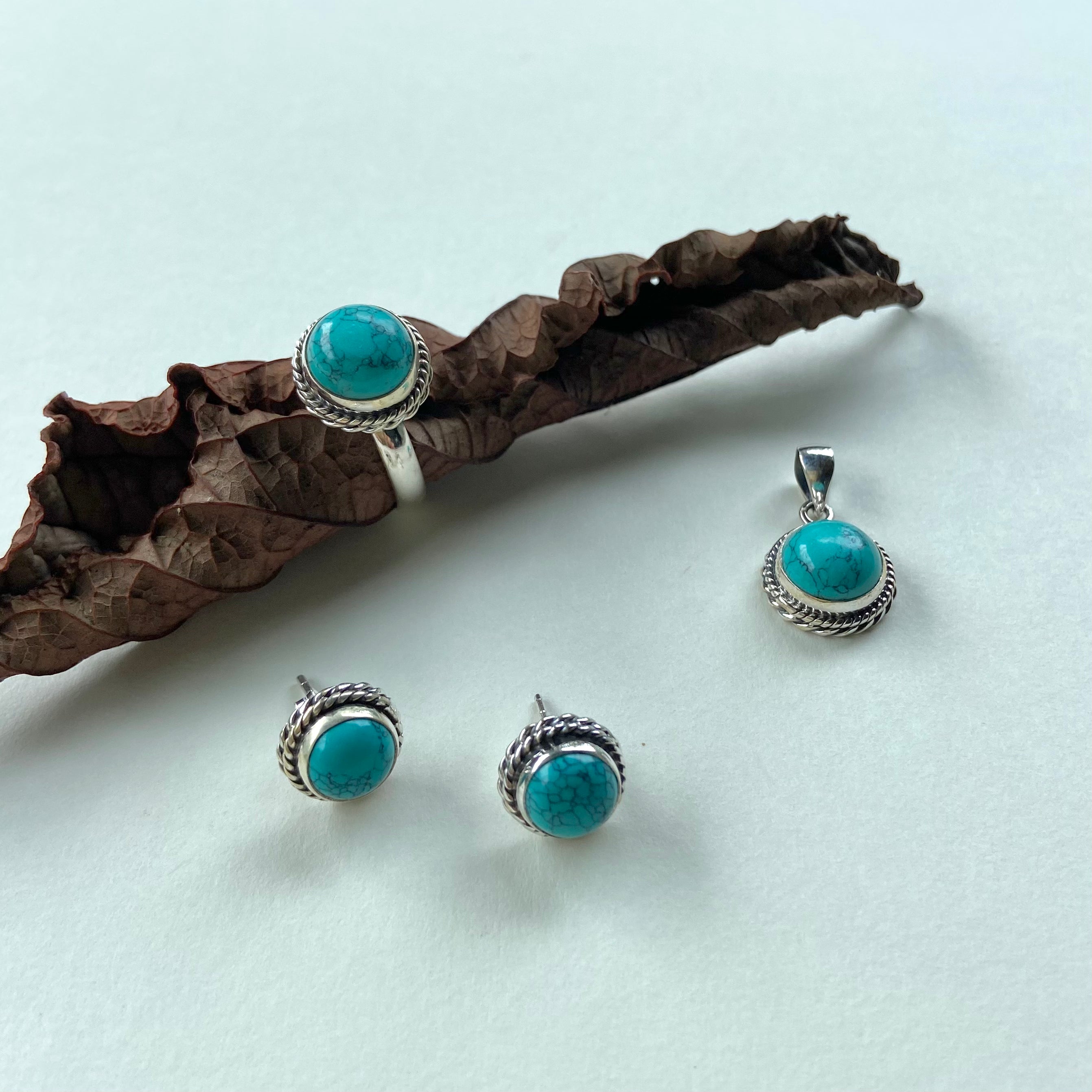 Anel /brinco/pingente Prata 925 AN 000147